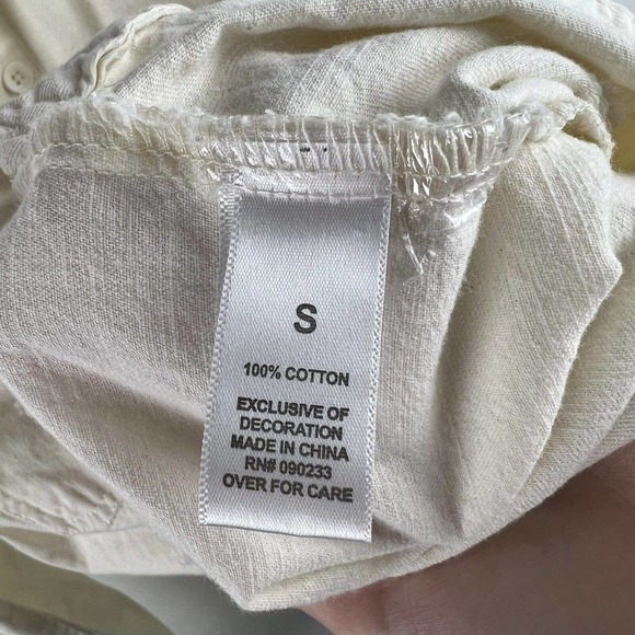 Roxy Shirt Womens Small Ivory Cream Button Up Distressed - Picture 11 of 11